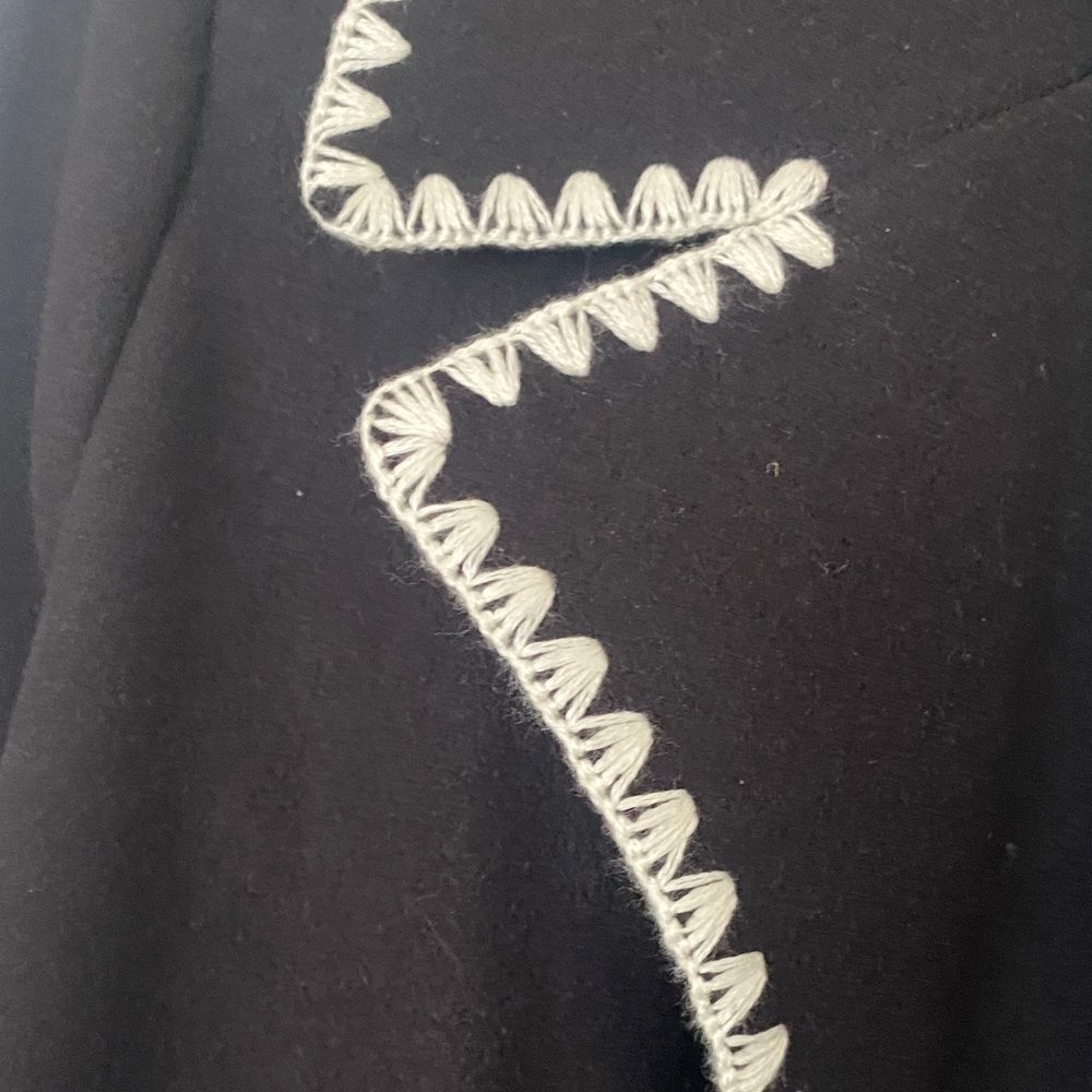 BEAUTIFUL by Lawrence Zarian Regular Belted Double Knit Lined Coat - Picture 4 of 8